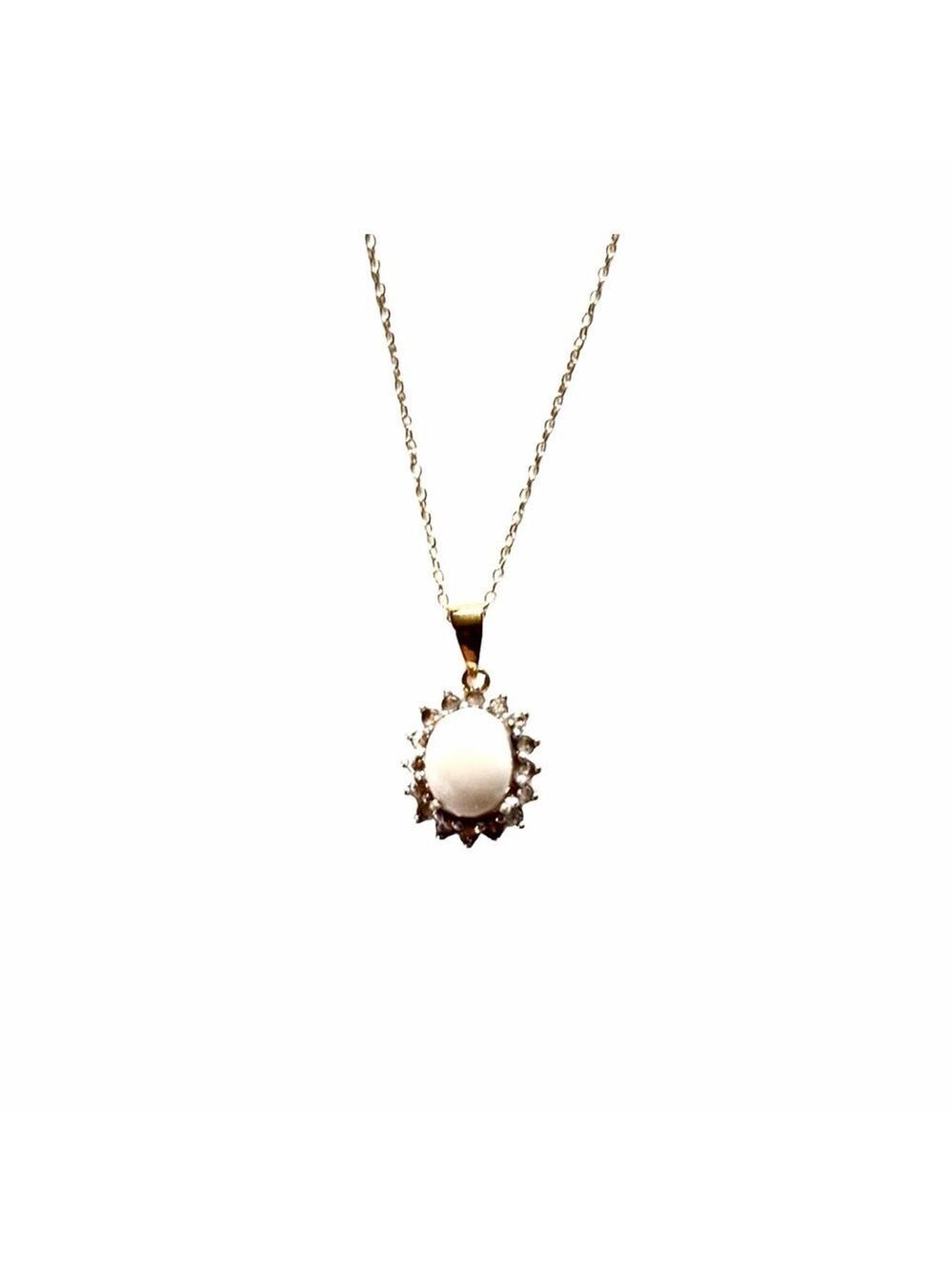 Vintage White Opal Crystal Halo Pendant Necklace Gold Tone